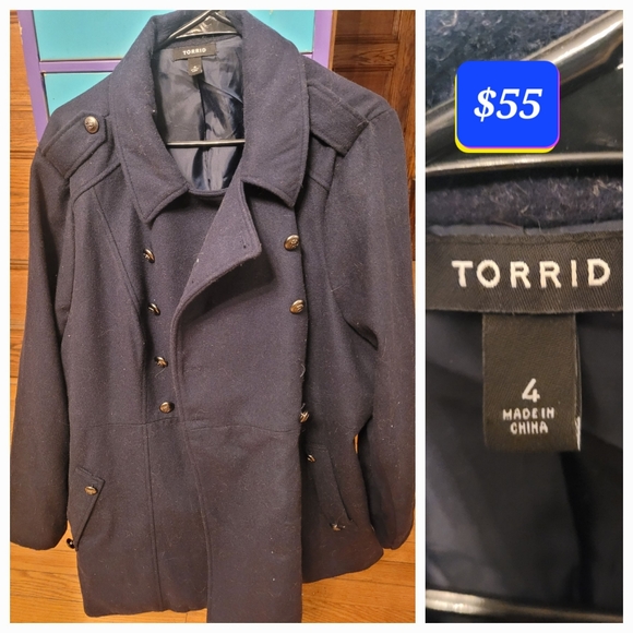 Have 2 of the same jacket just different colors - Picture 2 of 2